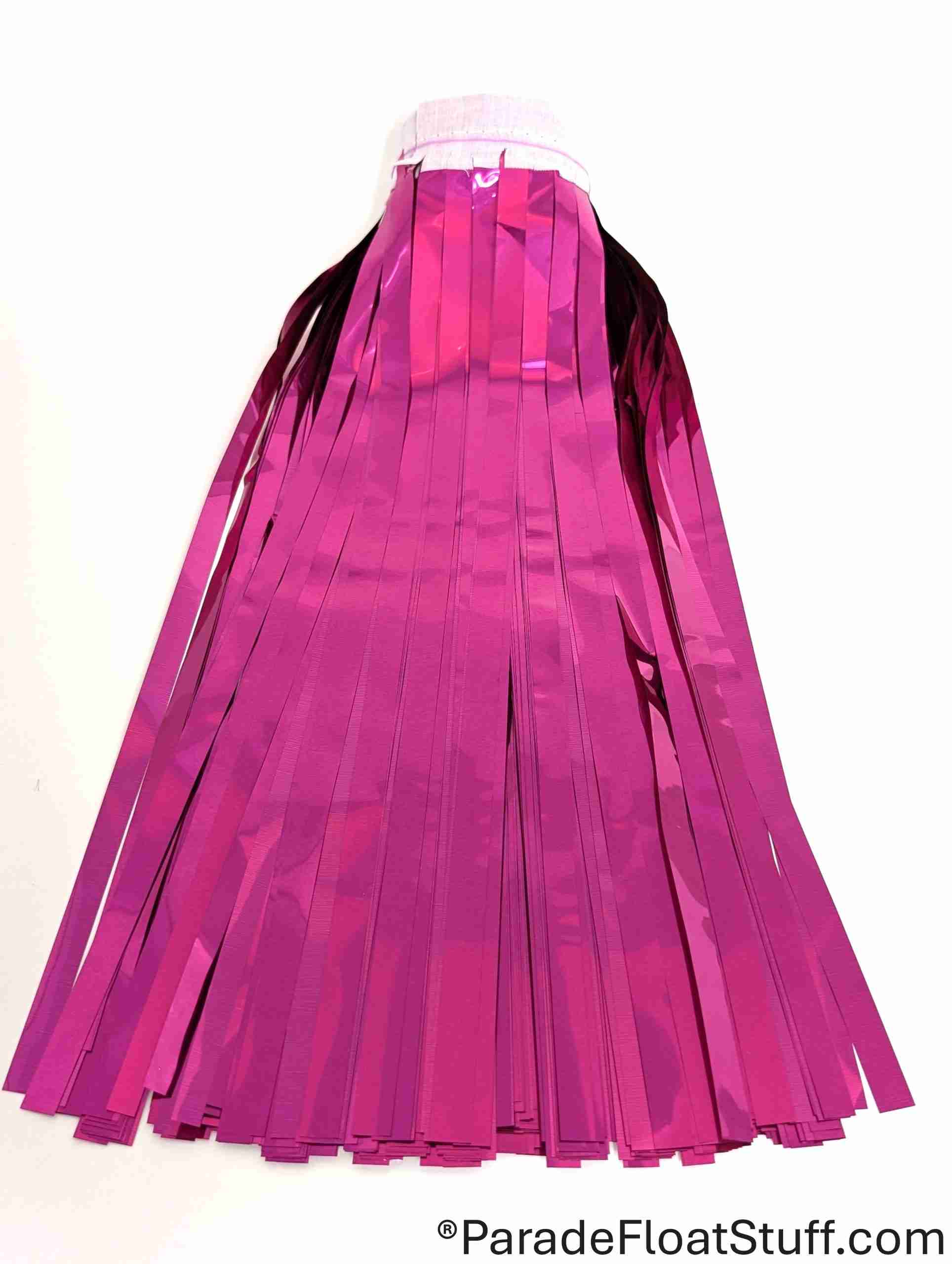 2-Ply Fringe Cerise Metallic 30" drop X 14'