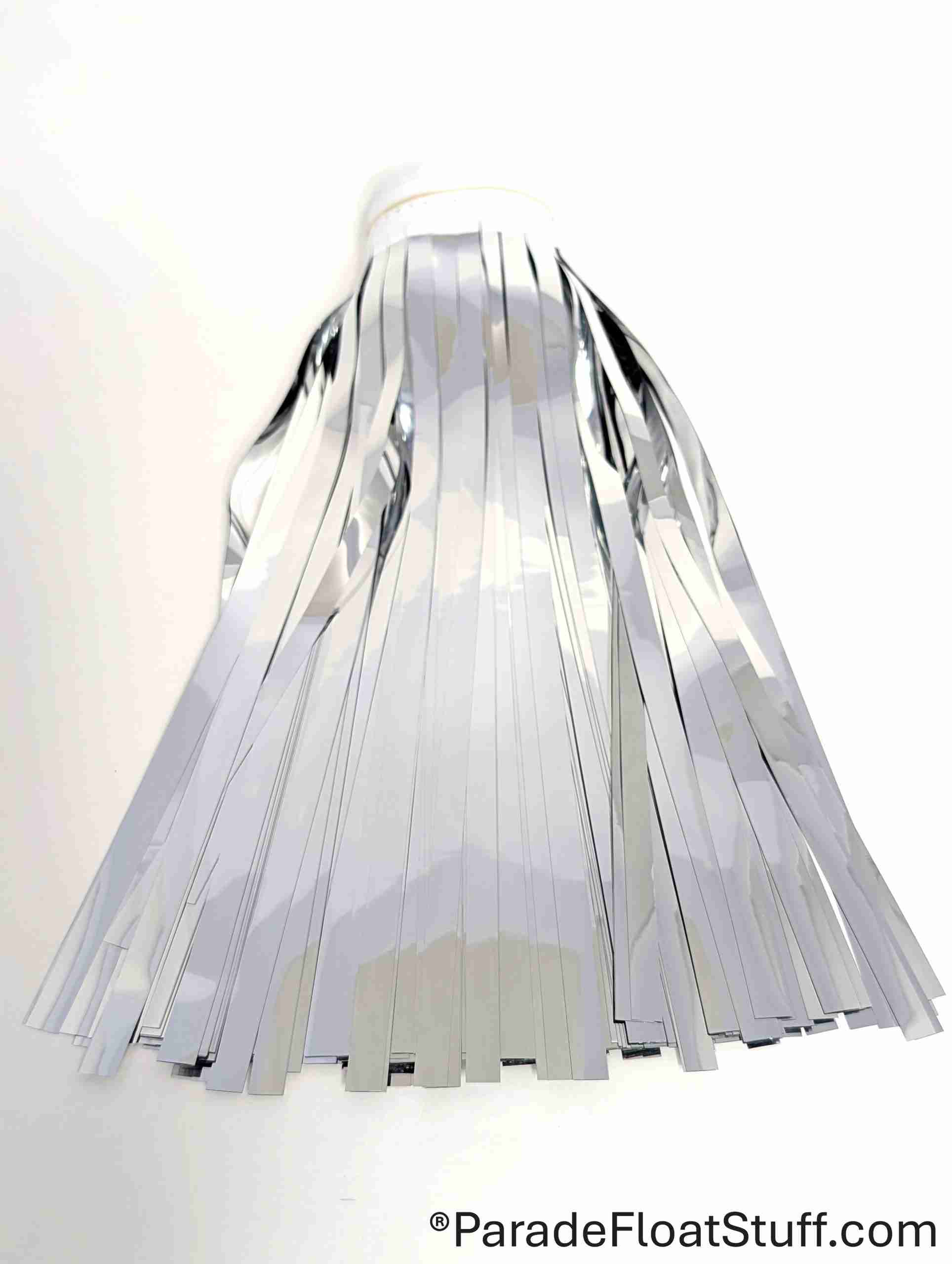 2-Ply Fringe Silver Metallic 14" drop X 10'